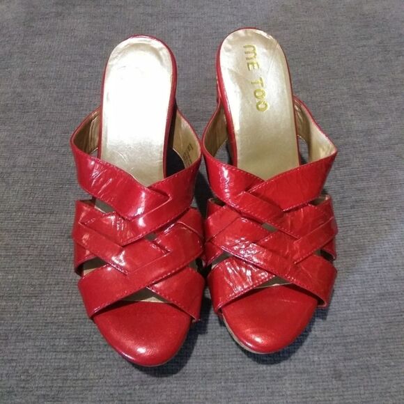 2 for $20 Me Too Wedges size 8M - Picture 1 of 6